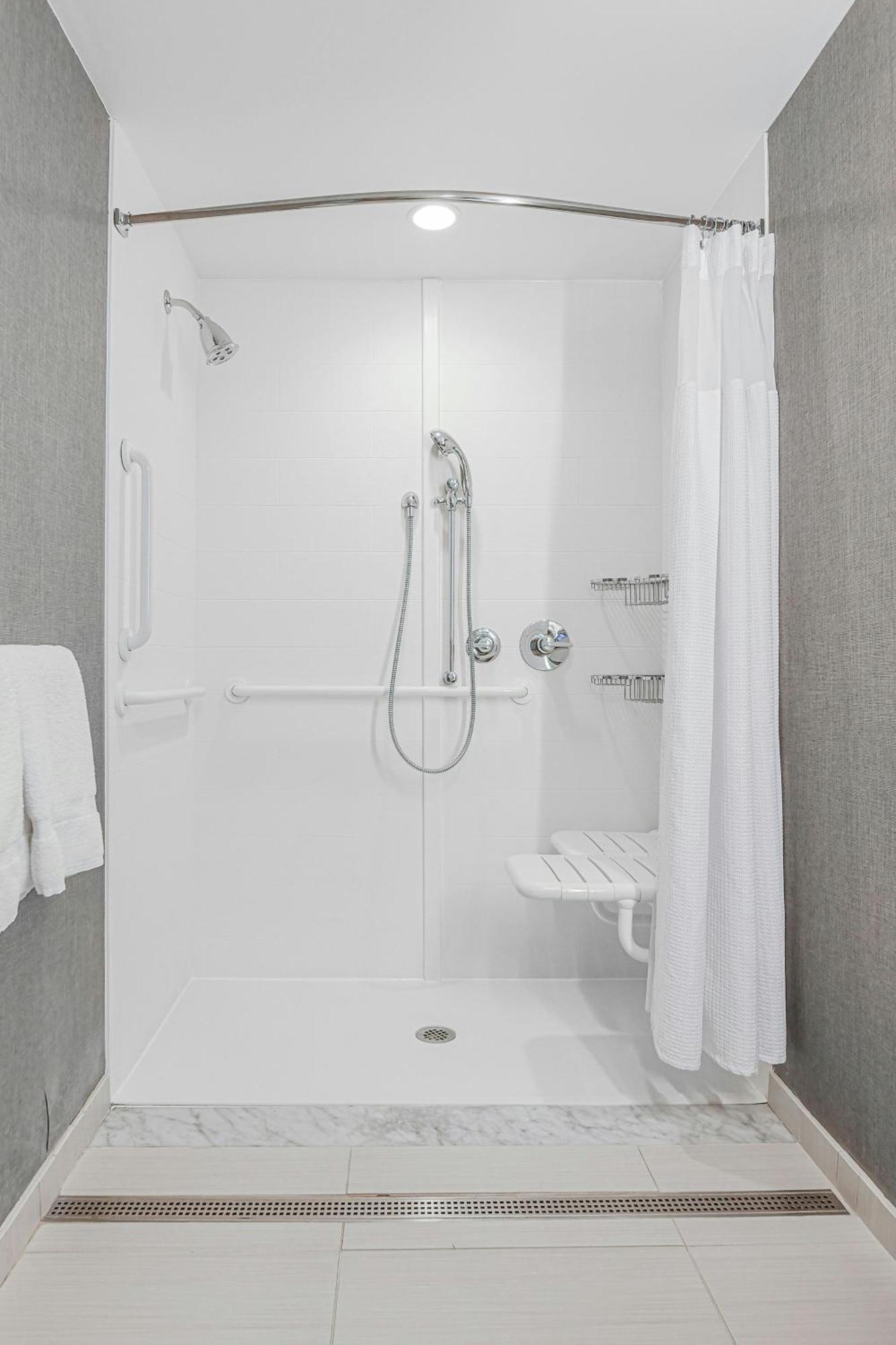 Springhill Suites By Marriott Фишкилл Экстерьер фото
